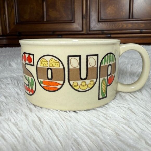 Vintage Set of 4 Vegetable Soup Bowl Stoneware Mugs - Picture 8 of 14